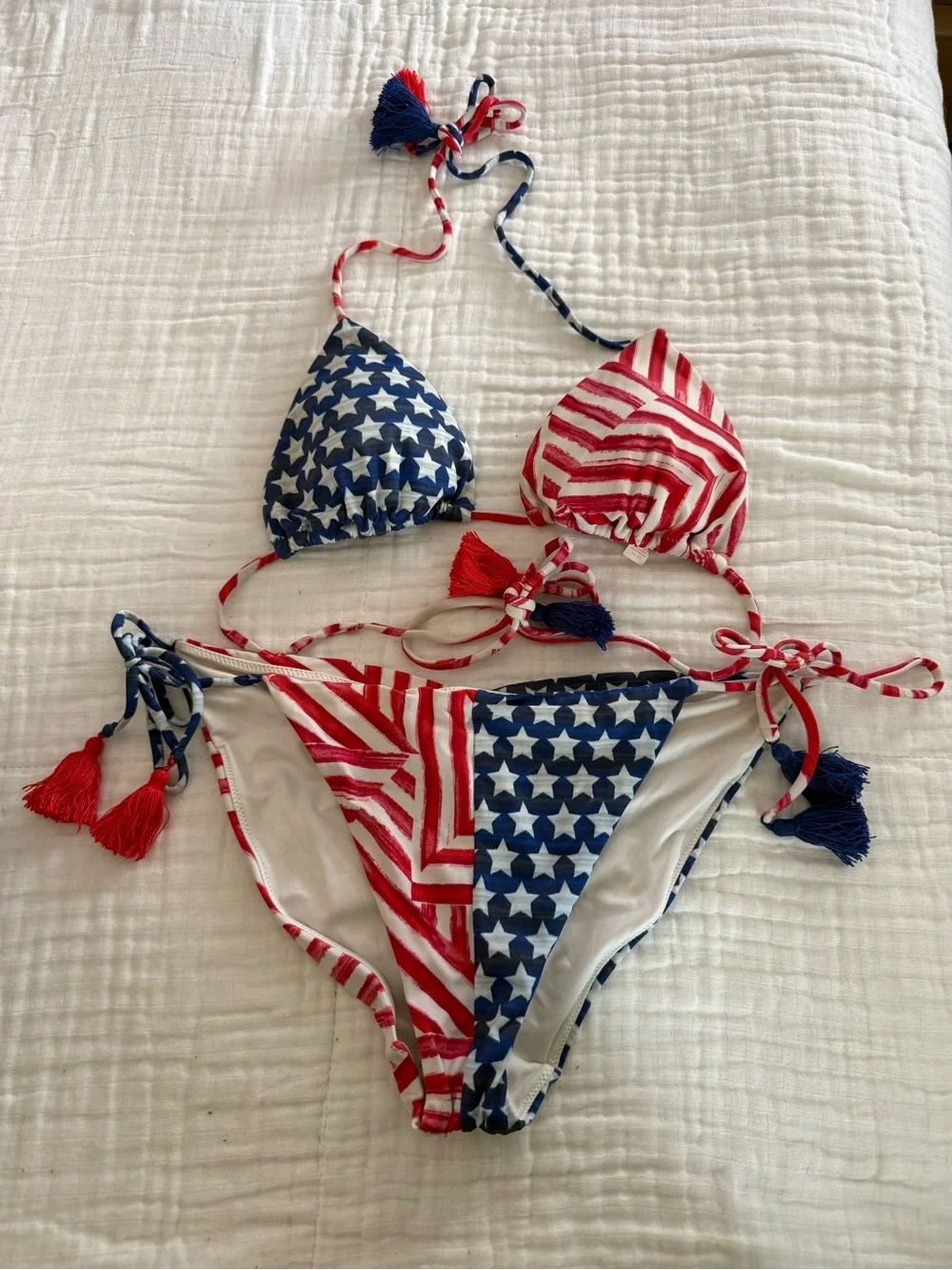 Victoria’s Secret The Teeny Triangle Top & Teeny Bikini Bottoms Size Medium